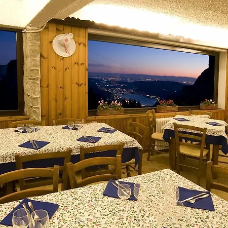 Hotell Rifugio Soldanella